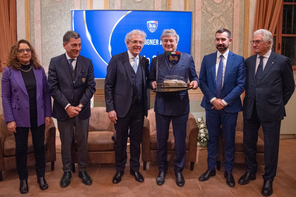 Fabrizio Giugiaro receives ASI Designer Award